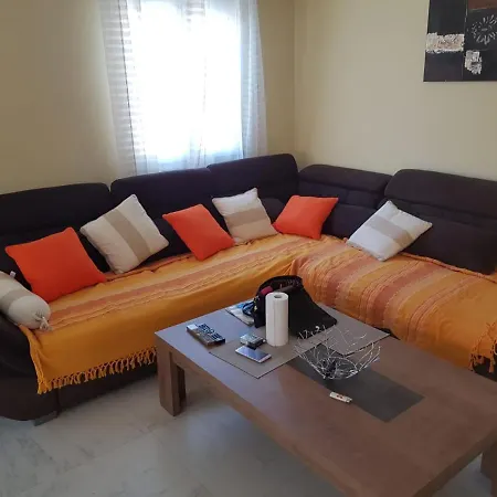 Raphael Centre شقة *